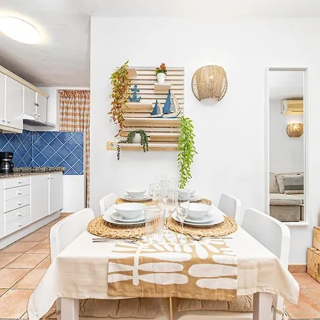 Olas Apartment *